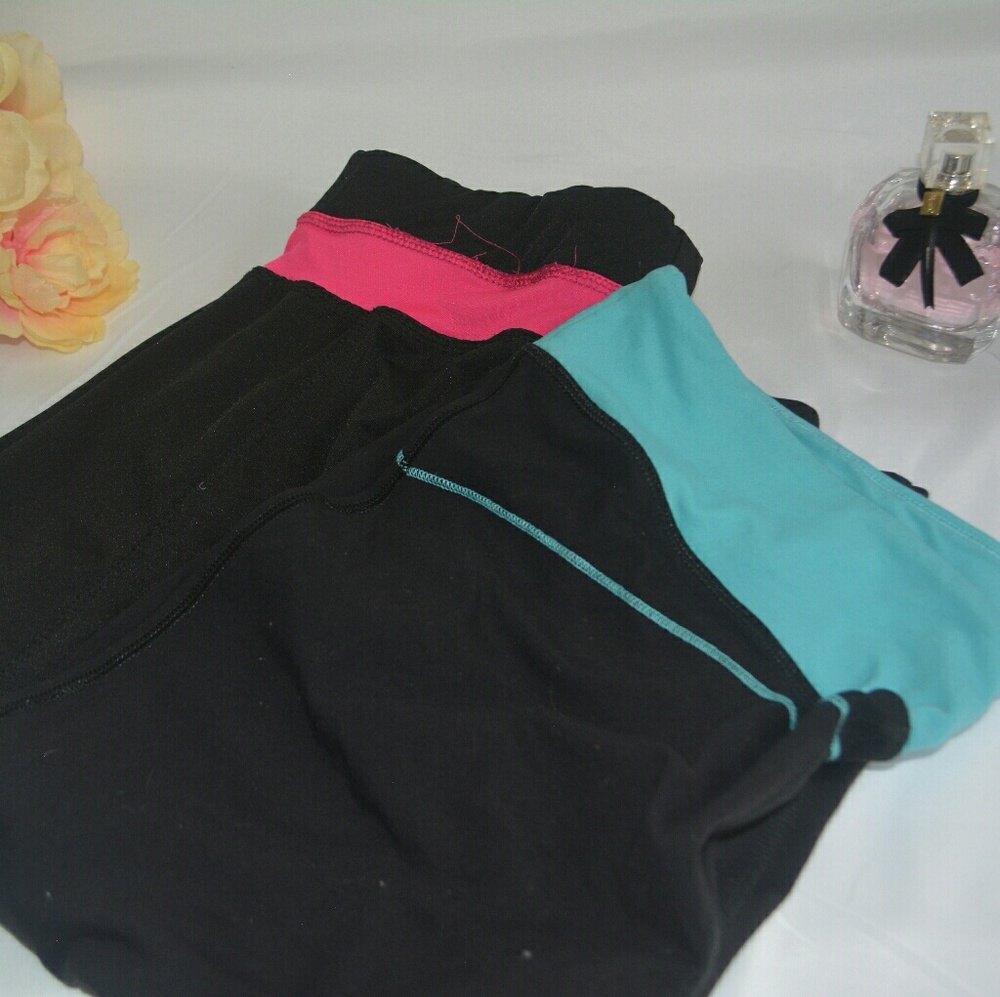 2 pair Active capri